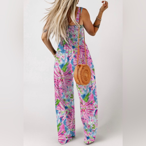 Gorgeous Abstract Colorful Wide Leg Jumpsuit with Pockets - Picture 5 of 9